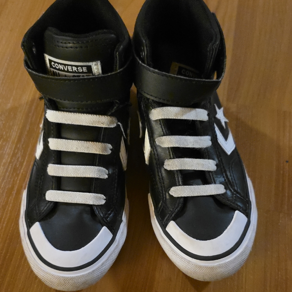 Converse Kids Black and White Star Sneakers - Picture 8 of 8